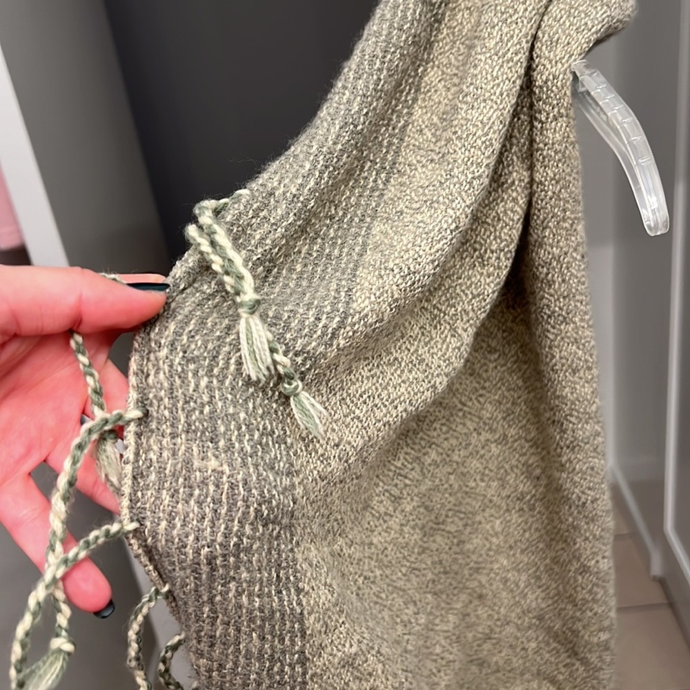 Infinity scarf - Picture 2 of 3
